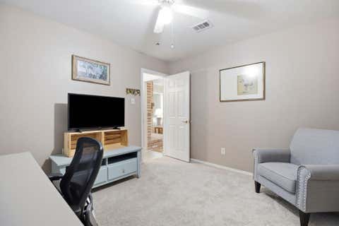 Tiny photo for 1108 Batavia DR, Pflugerville, TX 78660 (MLS # 7421036)