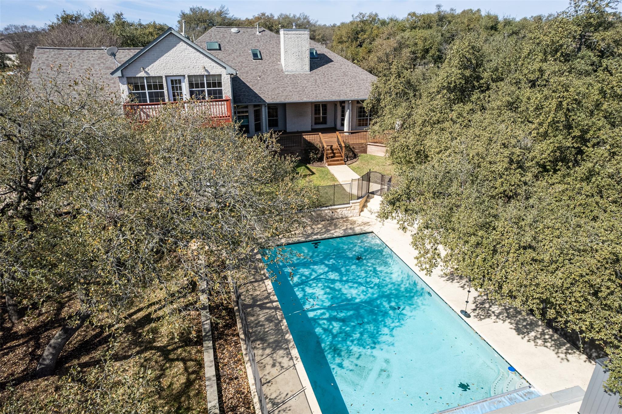 212 Cassidy DR S
