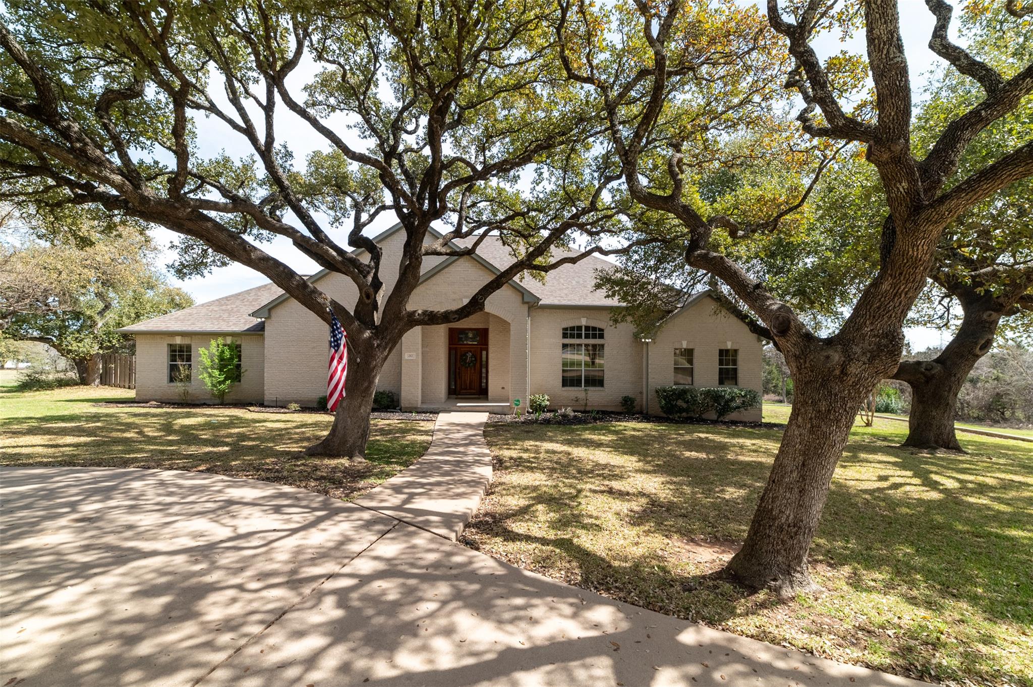 212 Cassidy DR S
