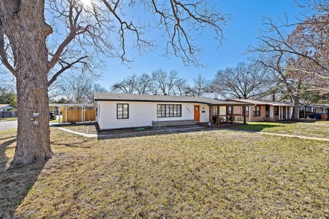Tiny photo for 1317 Cloverleaf DR, Austin, TX 78723 (MLS # 8218237)