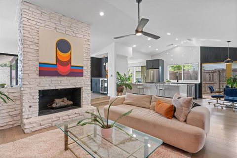 1214 Quailfield CIR Austin TX 78758