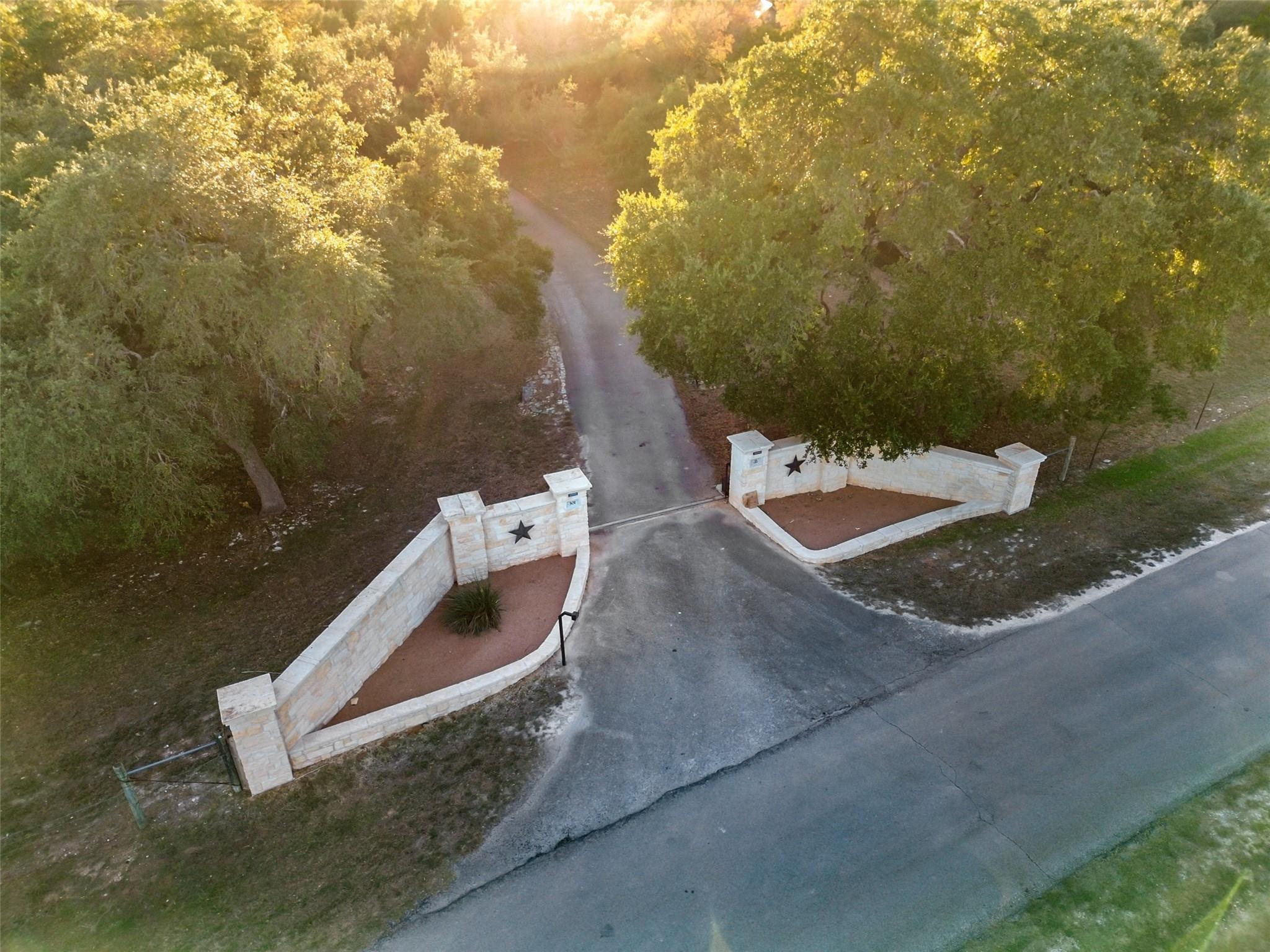 301 Crystal Meadows DR