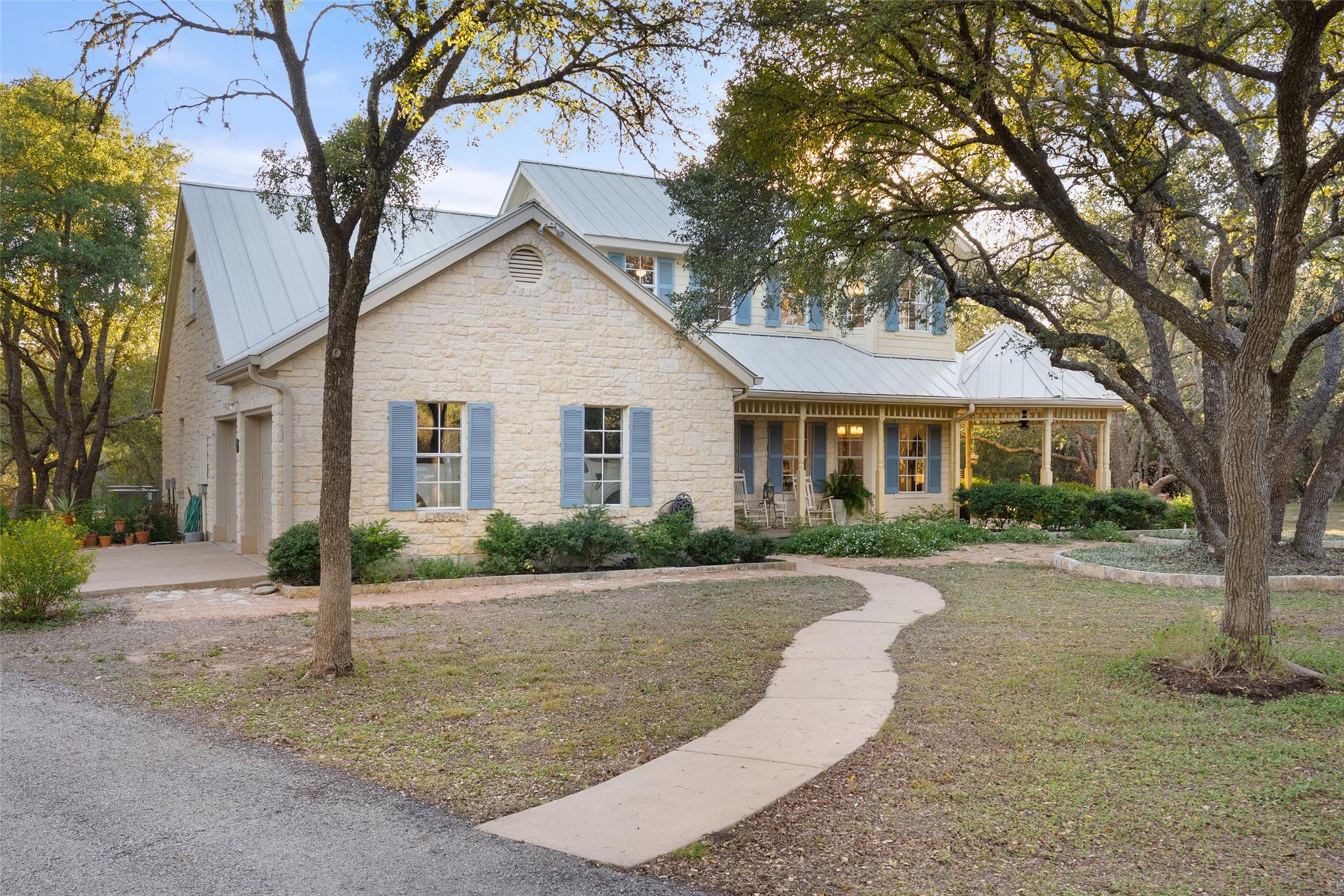 301 Crystal Meadows DR