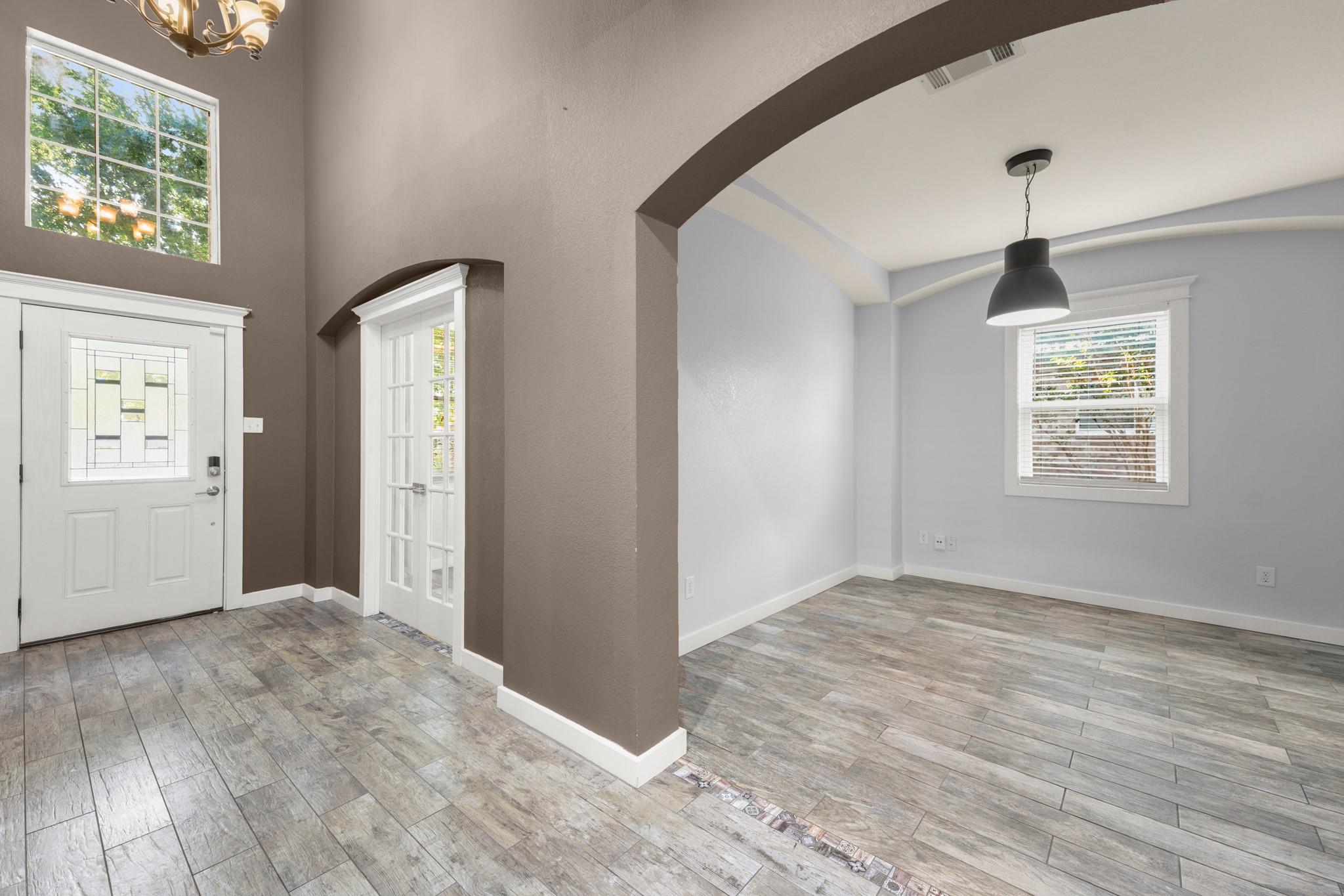 411 Olmos DR