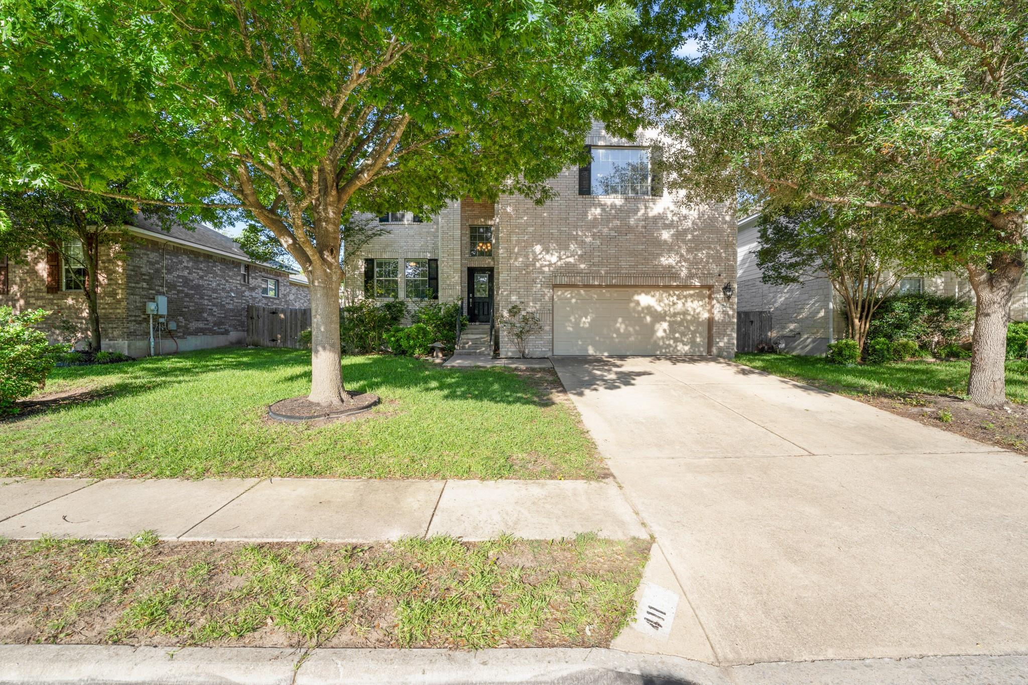 411 Olmos DR