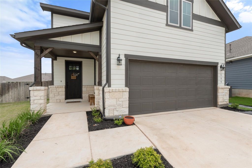 Photo of 155 Kings Canyon DR, Dripping Springs, TX 78620 (MLS # 9748150)
