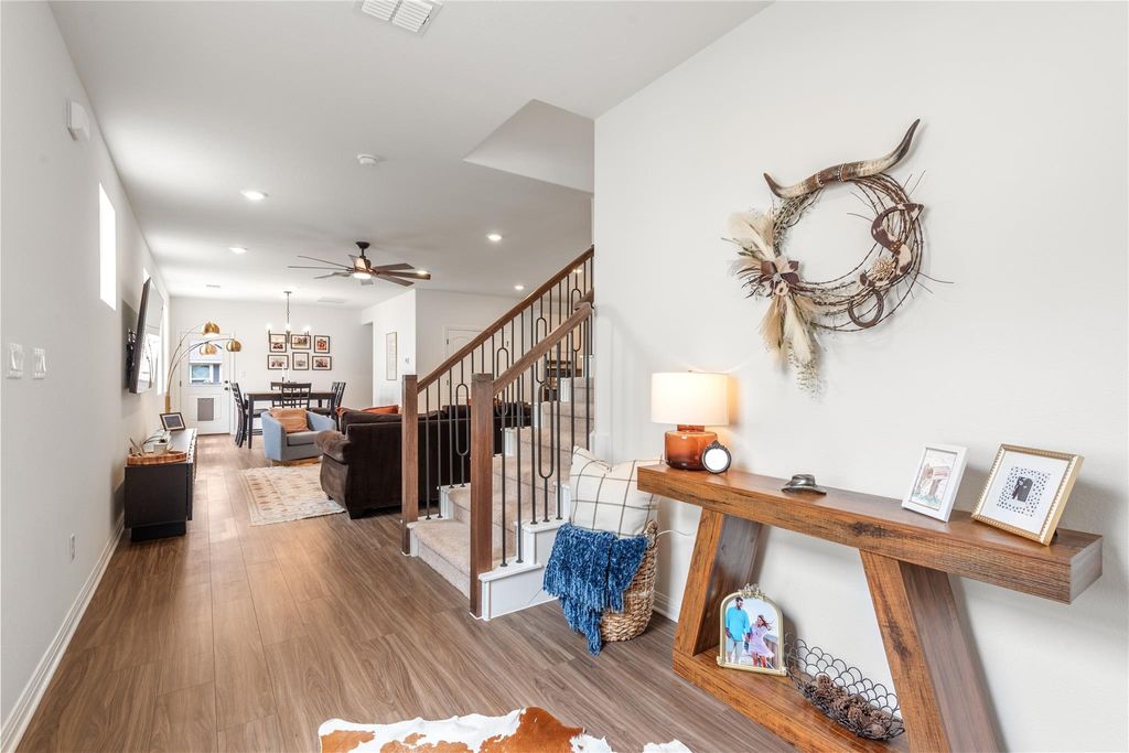 Photo of 155 Kings Canyon DR, Dripping Springs, TX 78620 (MLS # 9748150)