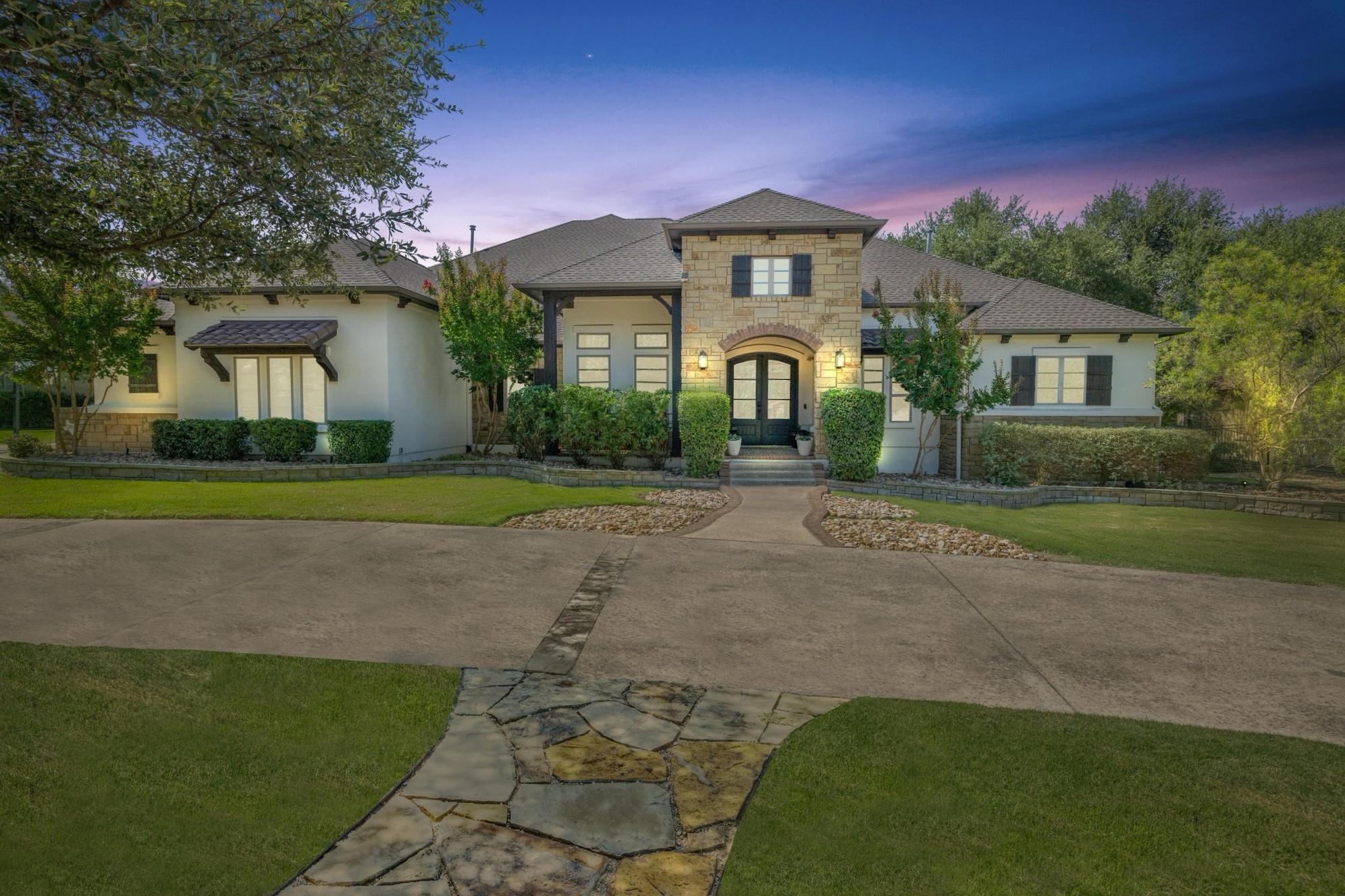 2908 Vista Heights DR