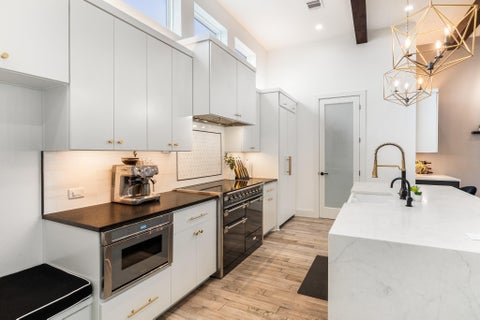 Tiny photo for 13412 Galleria CIR, Austin, TX 78738 (MLS # 4154696)