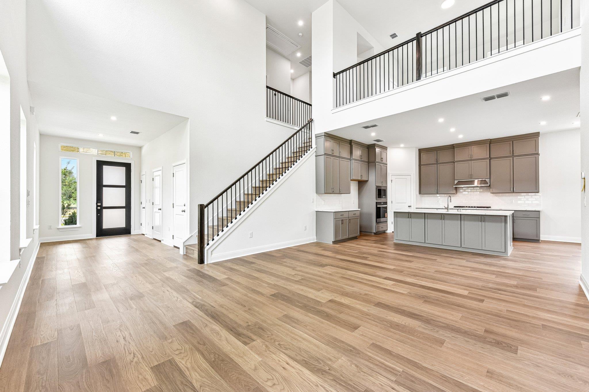 216 Comfort DR