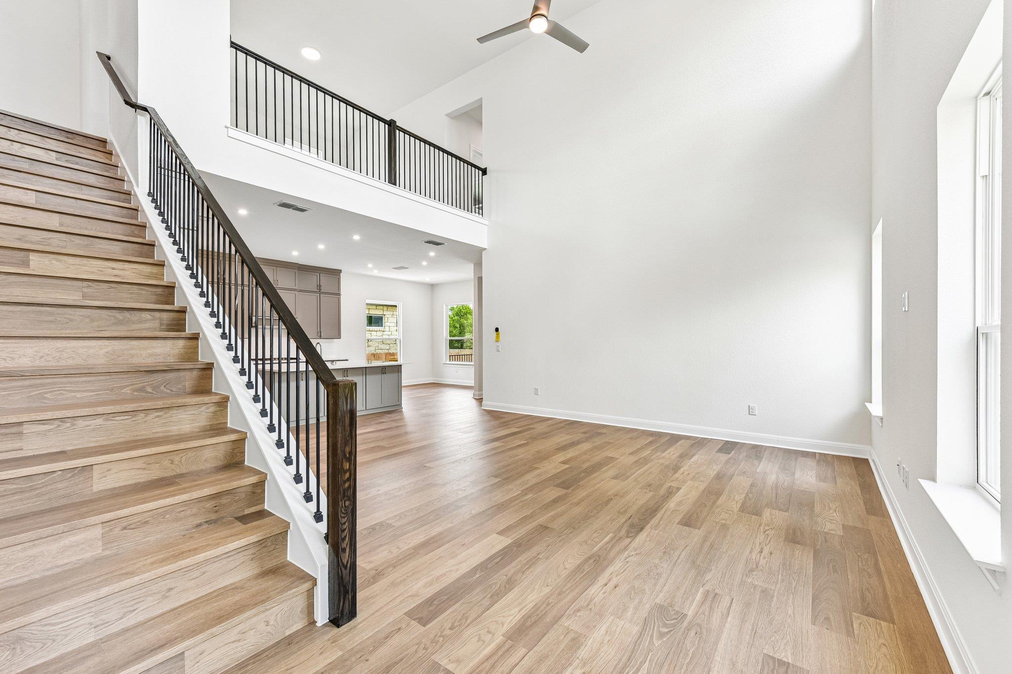 216 Comfort DR