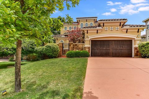 107 Desert Forest CT Lakeway TX 78738