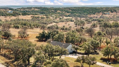 990 Axis CIR Fredericksburg TX 78624