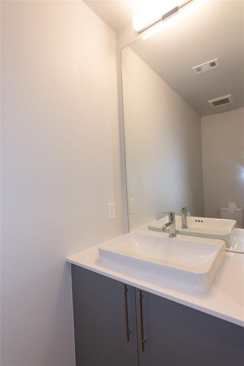 Tiny photo for 4004 Banister LN #208, Austin, TX 78704 (MLS # 8589517)