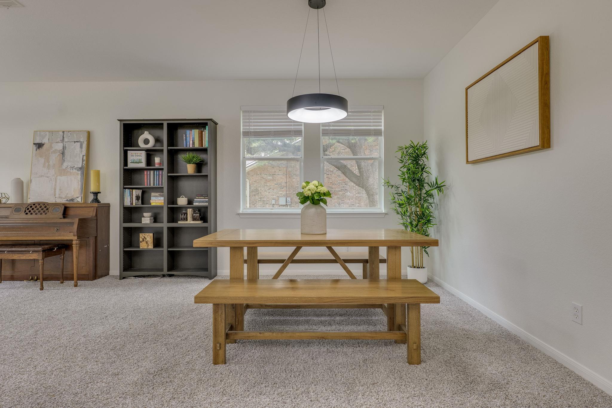 1509 Encino DR