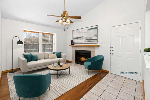 Photo of 11821 Bittern HOLW #12, Austin, TX 78758 (MLS # 8271582)