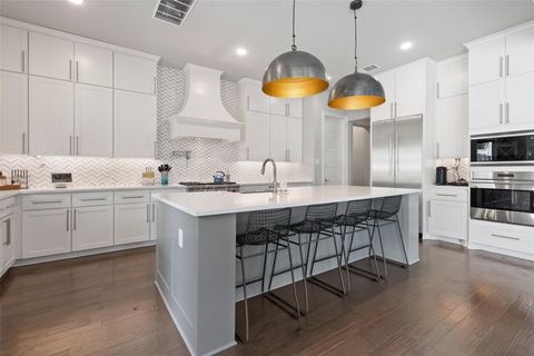 Tiny photo for 105 Bisset CT, Lakeway, TX 78738 (MLS # 5375032)