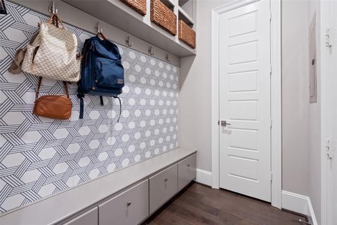 Tiny photo for 105 Bisset CT, Lakeway, TX 78738 (MLS # 5375032)