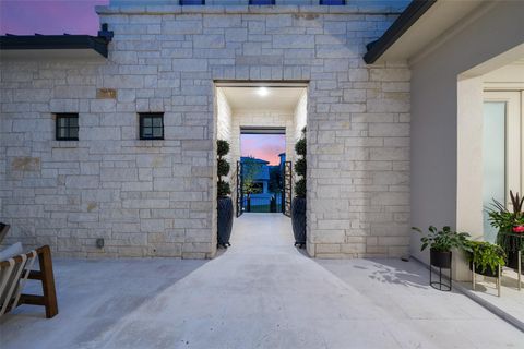 Tiny photo for 105 Bisset CT, Lakeway, TX 78738 (MLS # 5375032)