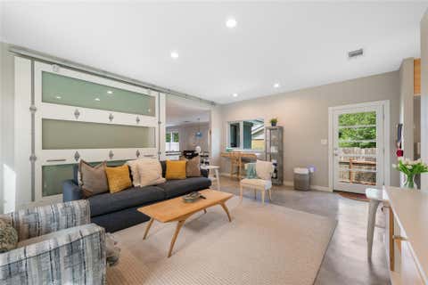 Tiny photo for 1404 Justin LN, Austin, TX 78757 (MLS # 5204132)