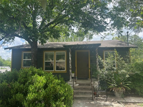 Photo of 1137 Poquito ST, Austin, TX 78702 (MLS # 2797297)