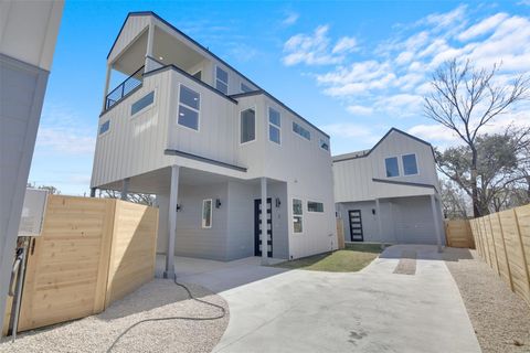 Photo of 7208 Providence Ave #2, Austin, TX 78752 (MLS # 3083242)