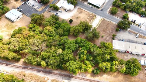 209 Cheatham ST San Marcos TX 78666