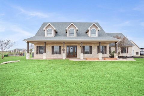 8600 Five Wells RD Rogers TX 76569