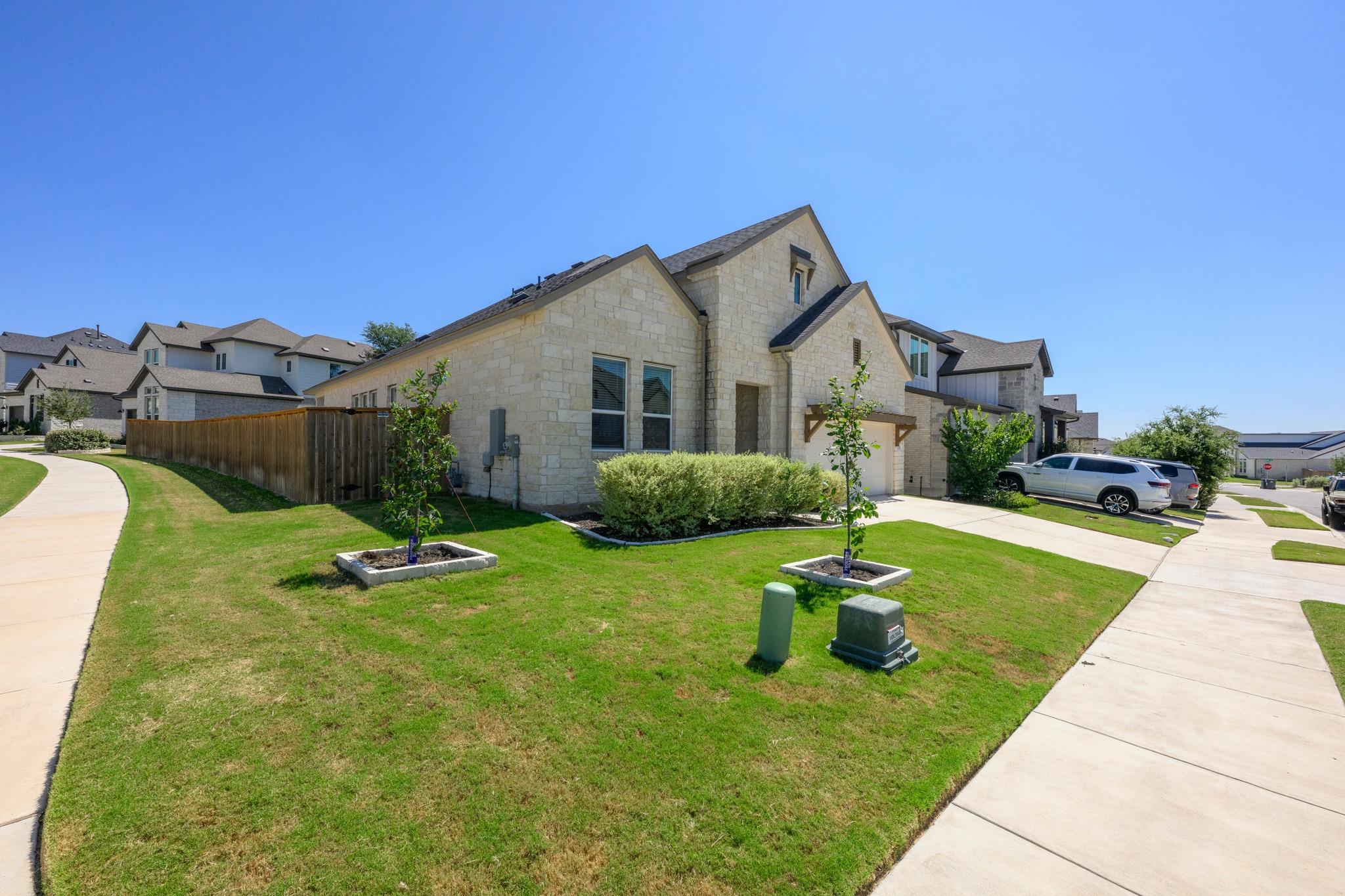 374 Kings Pine DR
