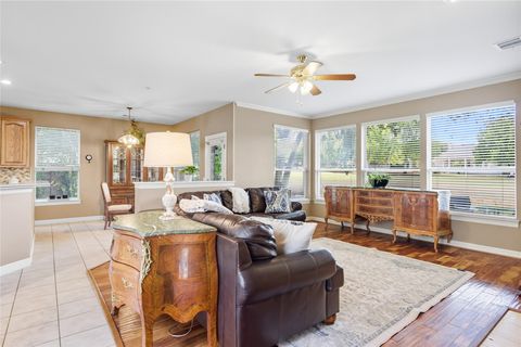 Tiny photo for 10608 PORTRUSH CT, Austin, TX 78747 (MLS # 2829139)