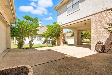 Tiny photo for 10608 PORTRUSH CT, Austin, TX 78747 (MLS # 2829139)