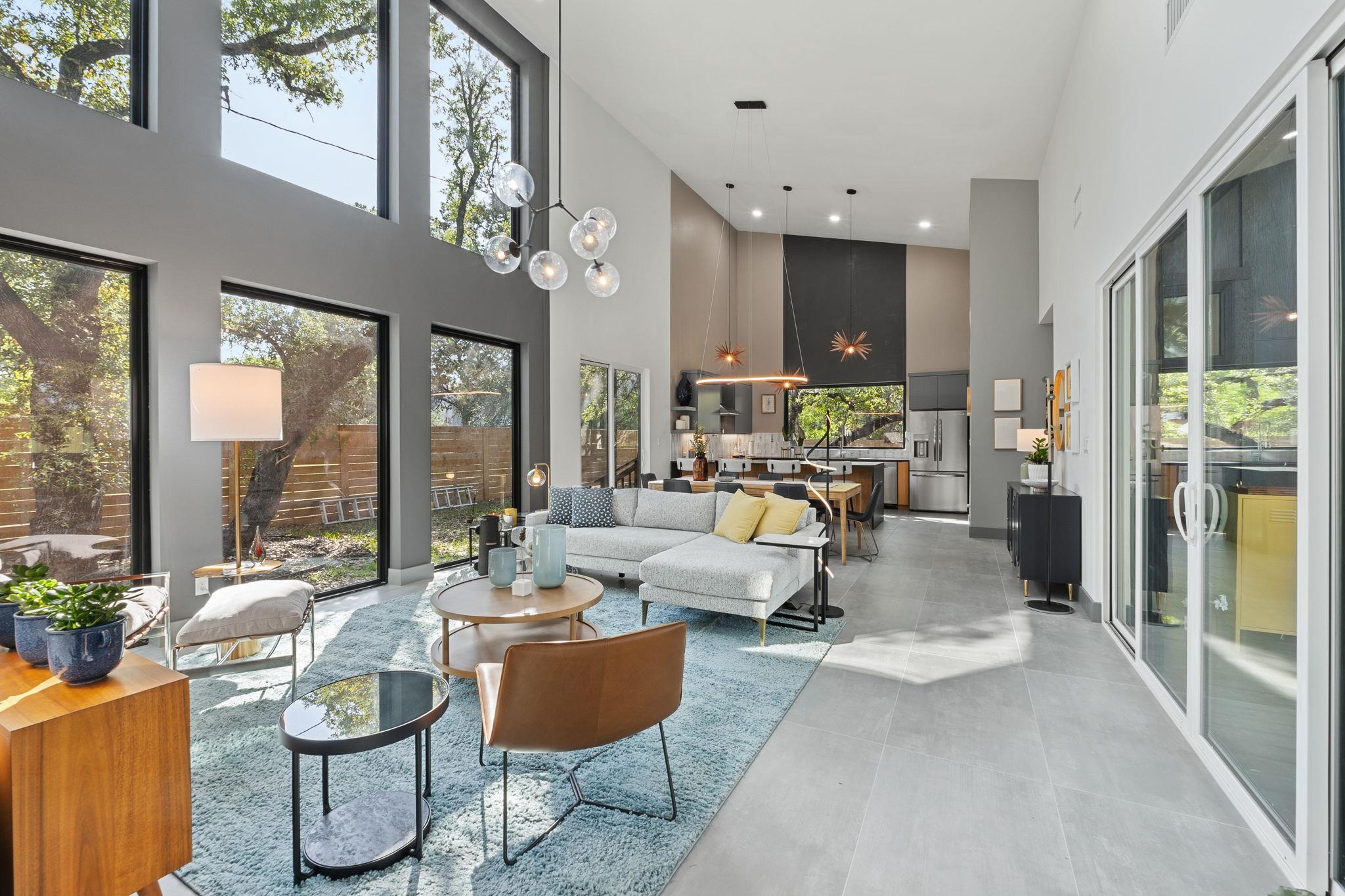 5908 Lakeside TRL