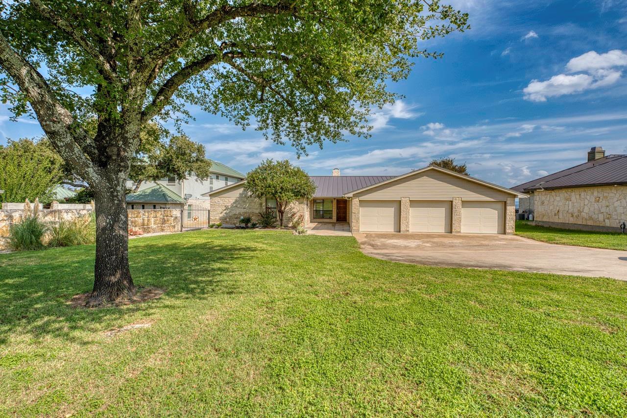 209 Senisa DR