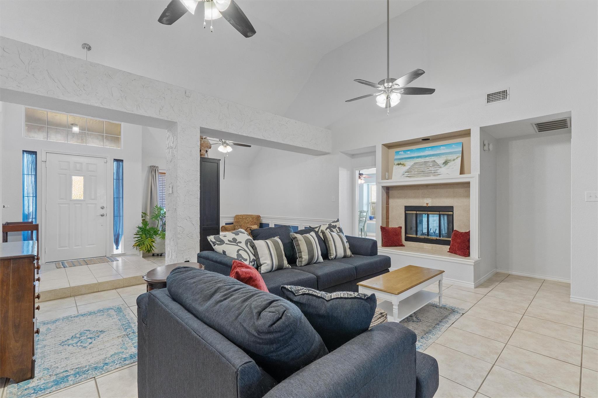 1103 Riverlawn DR