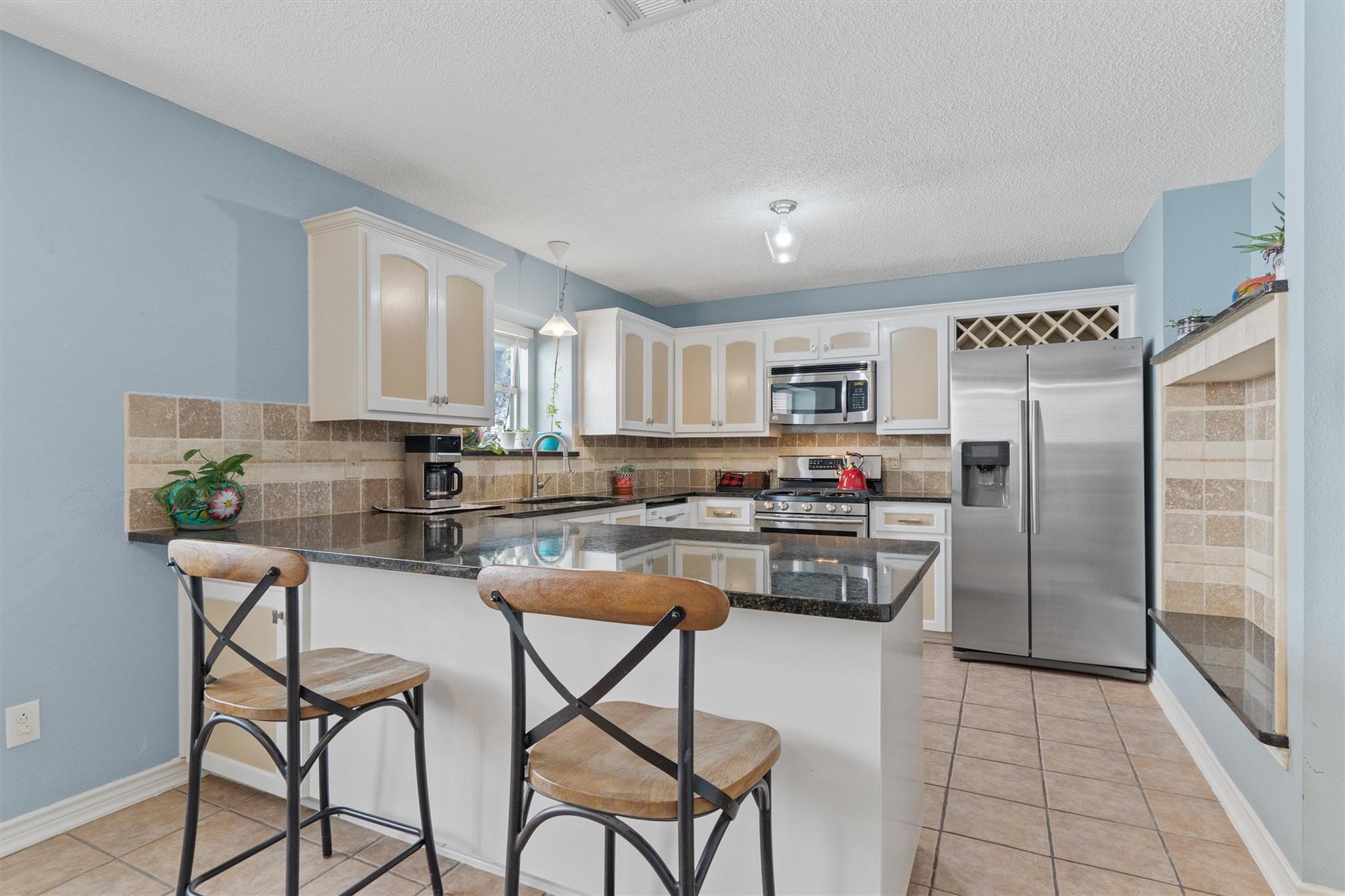 1103 Riverlawn DR