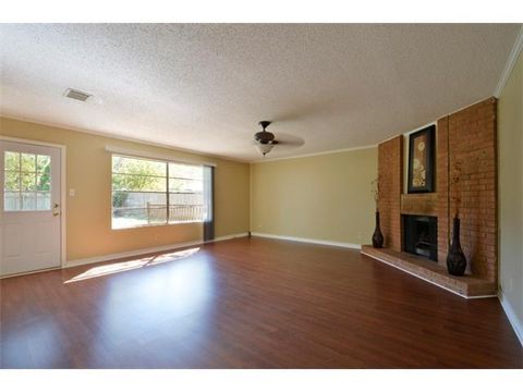 Tiny photo for 7901 Croftwood DR, Austin, TX 78749 (MLS # 7350674)