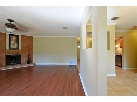 Tiny photo for 7901 Croftwood DR, Austin, TX 78749 (MLS # 7350674)