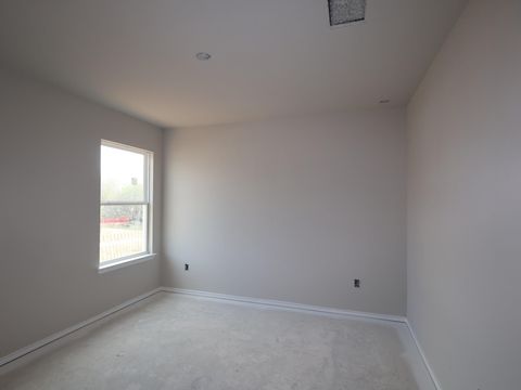 Tiny photo for 20005 Schatz WAY, Manor, TX 78653 (MLS # 8182992)