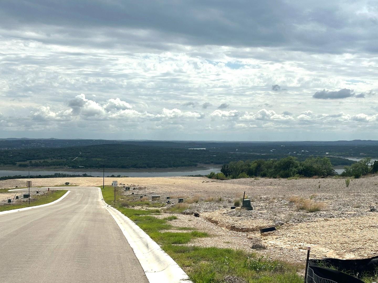 8104 Rosso Blanket DR