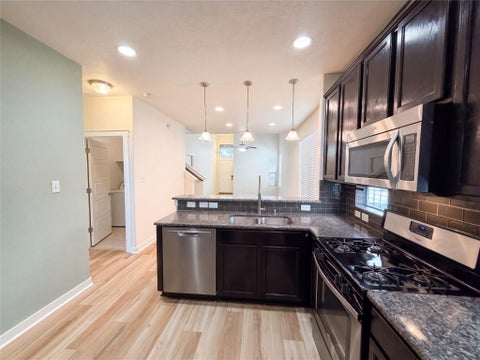 Tiny photo for 2101 Rivers Edge WAY #29, Austin, TX 78741 (MLS # 2383162)