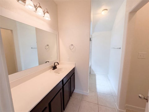 Tiny photo for 2101 Rivers Edge WAY #29, Austin, TX 78741 (MLS # 2383162)