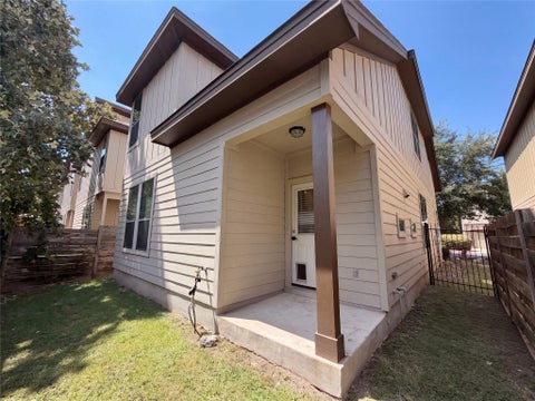 Tiny photo for 2101 Rivers Edge WAY #29, Austin, TX 78741 (MLS # 2383162)