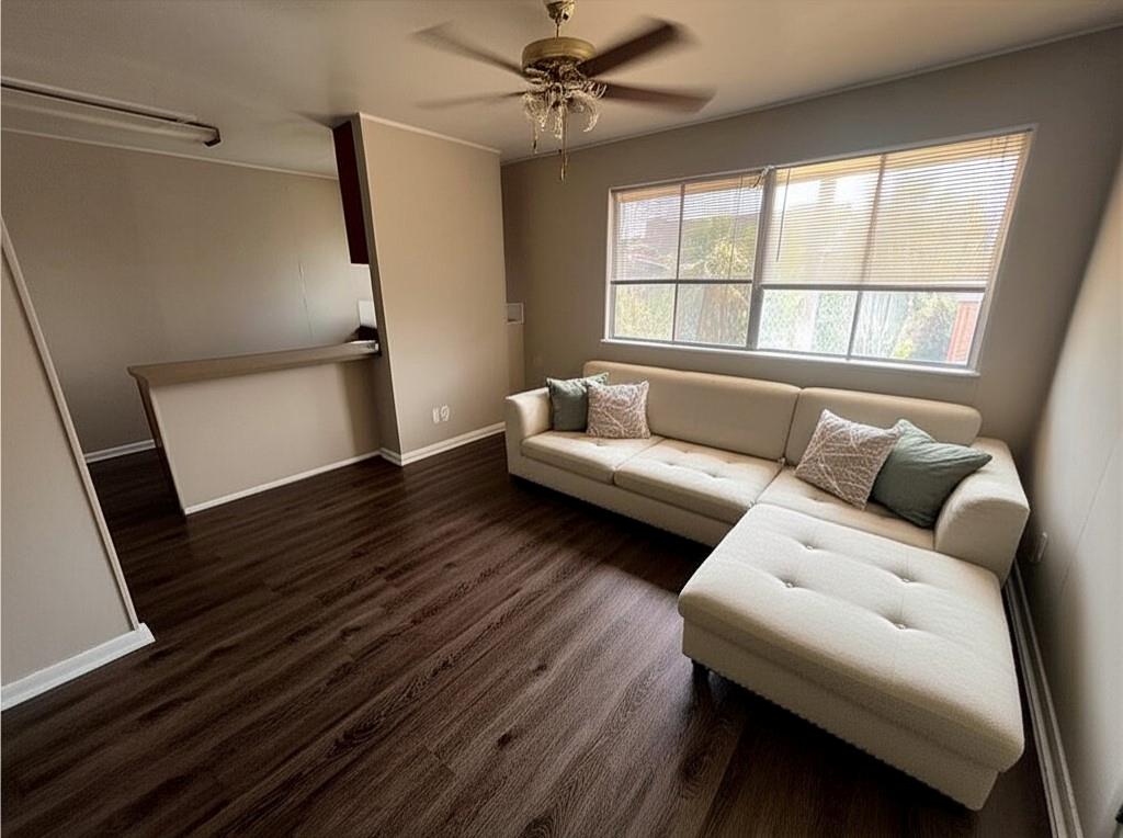 3304 Red River ST 204