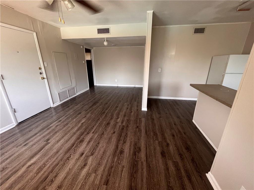 3304 Red River ST 204