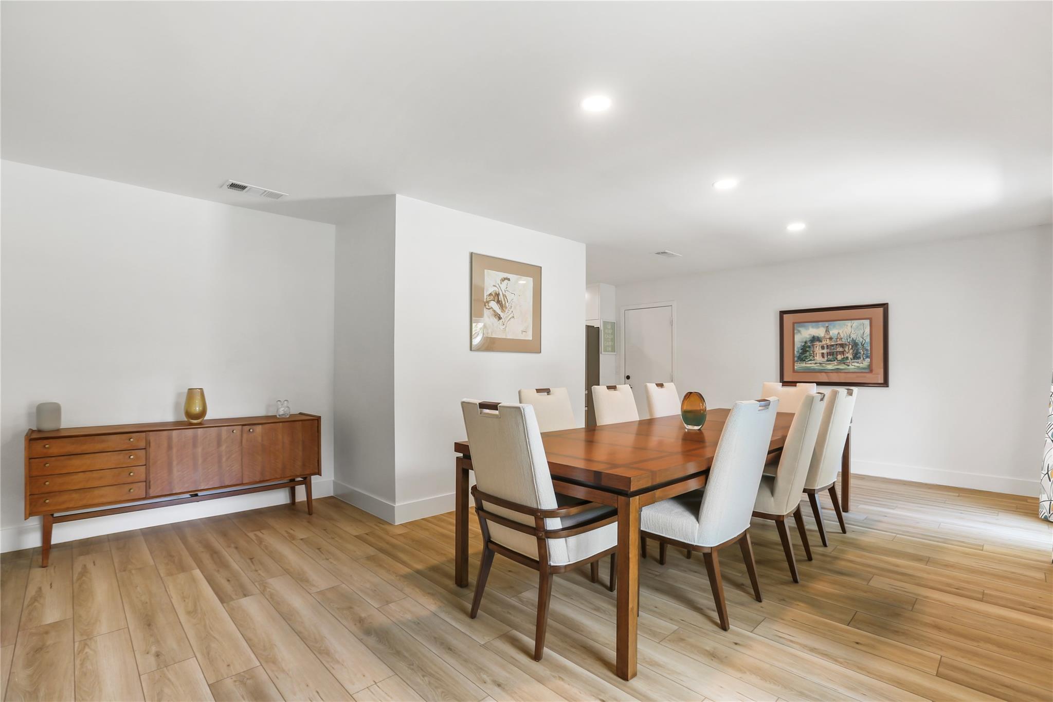 11410 Santa Cruz DR