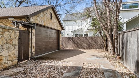Tiny photo for 2002 Kinney Ave #B, Austin, TX 78704 (MLS # 6951473)