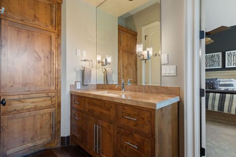 Tiny photo for 2002 Kinney Ave #B, Austin, TX 78704 (MLS # 6951473)