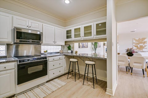 Tiny photo for 6911 Cat Creek RUN, Austin, TX 78731 (MLS # 9859266)