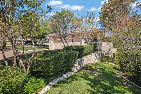 Tiny photo for 6911 Cat Creek RUN, Austin, TX 78731 (MLS # 9859266)