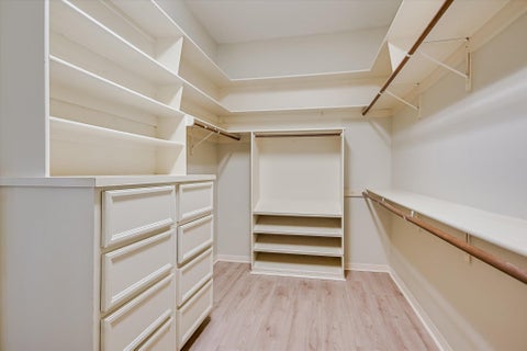 Tiny photo for 6911 Cat Creek RUN, Austin, TX 78731 (MLS # 9859266)